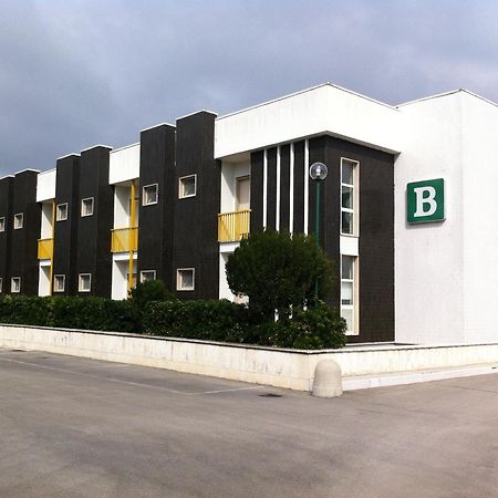 Hotel Atleti 포자 외부 사진
