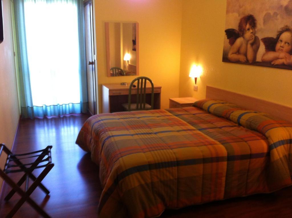 Hotel Atleti 포자 객실 사진